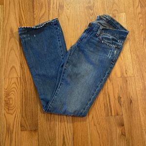 A&F flare leg Distressed Jeans 2L